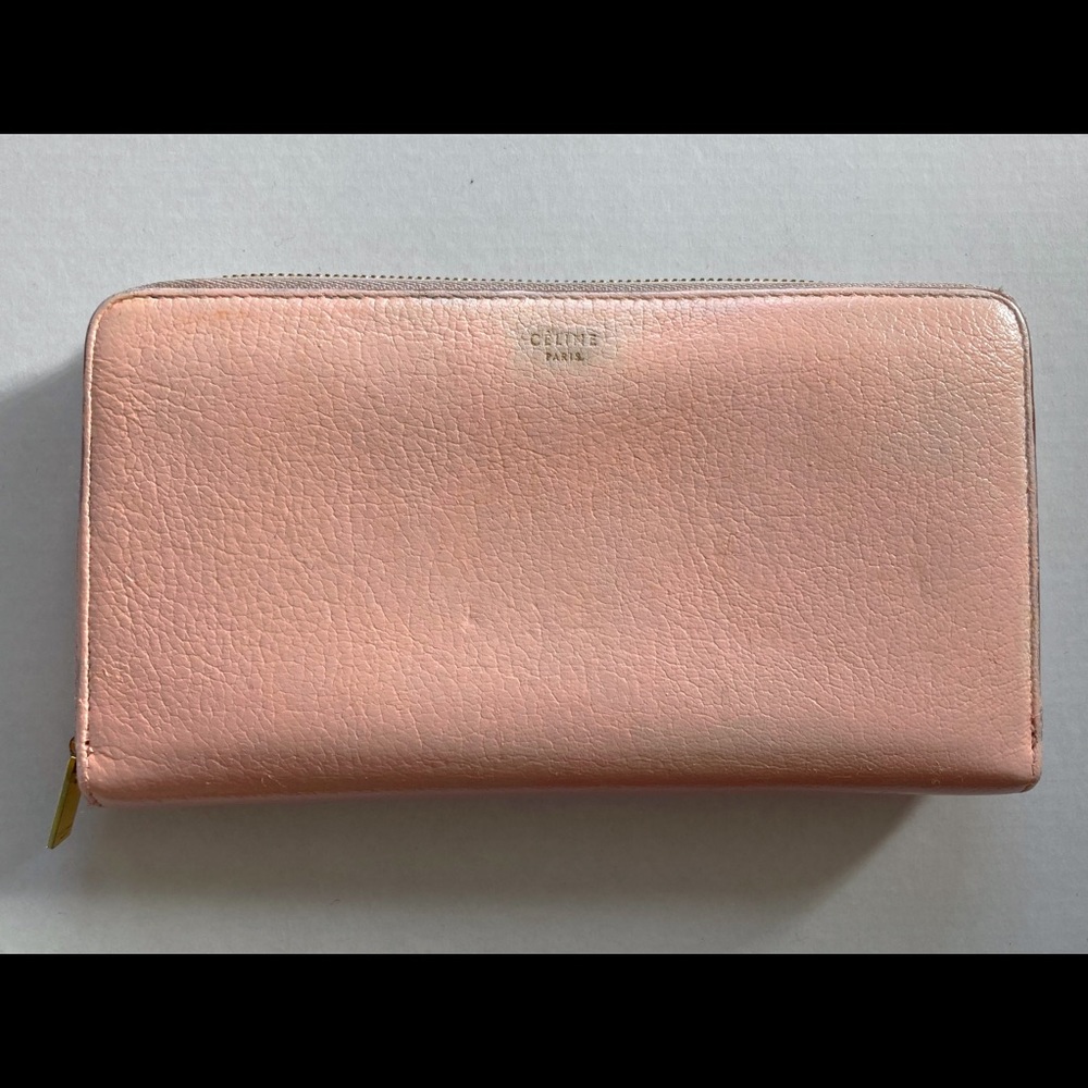 Celine Large zipped wallet in grained leather (Restored)